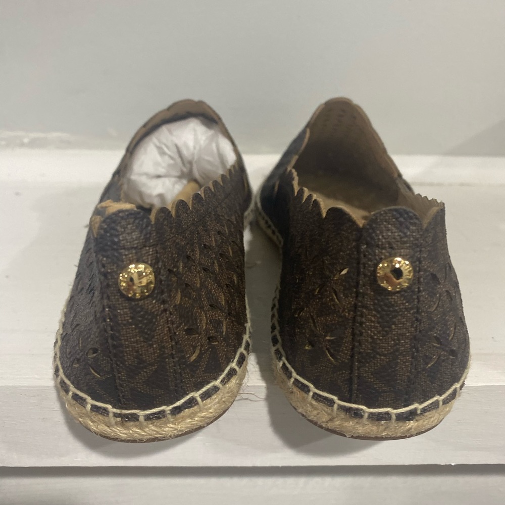 Michael Kors Alexis Slip Ons size 8.5 - Picture 3 of 4